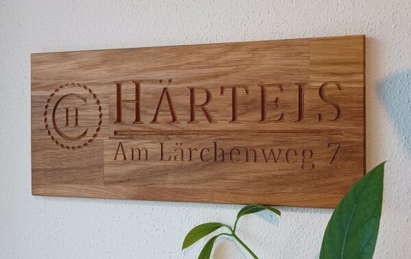 Hausschild aus Eiche – Bild 6
